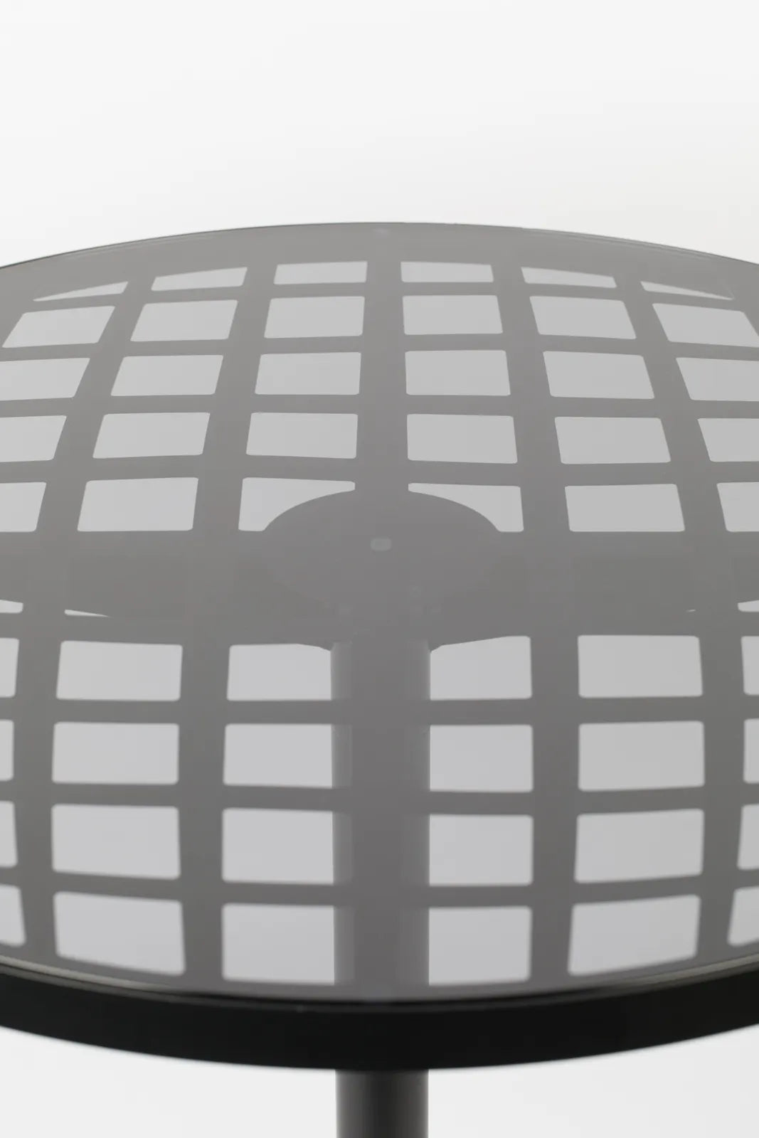 Gartentisch Albert Garden Bistro aus Aluminium, mit Glasplatte, 80x80x76 cm von Zuiver – Produktbild 2