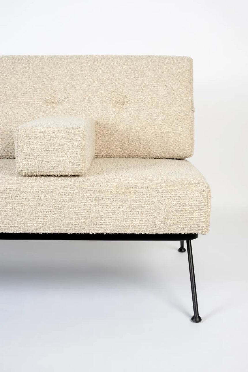 Sofa Bowie aus Stoff in Beige, 135×74×83 cm von Zuiver – Produktbild 4