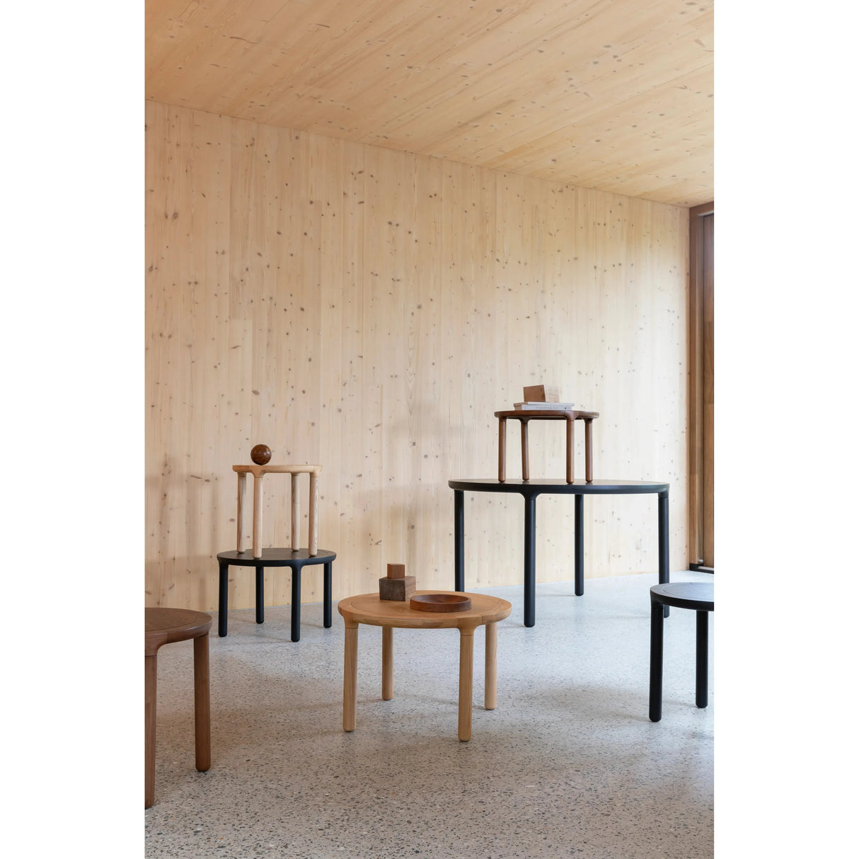 Storm Couchtisch Schwarz 60x60cm von Zuiver – Produktbild 5