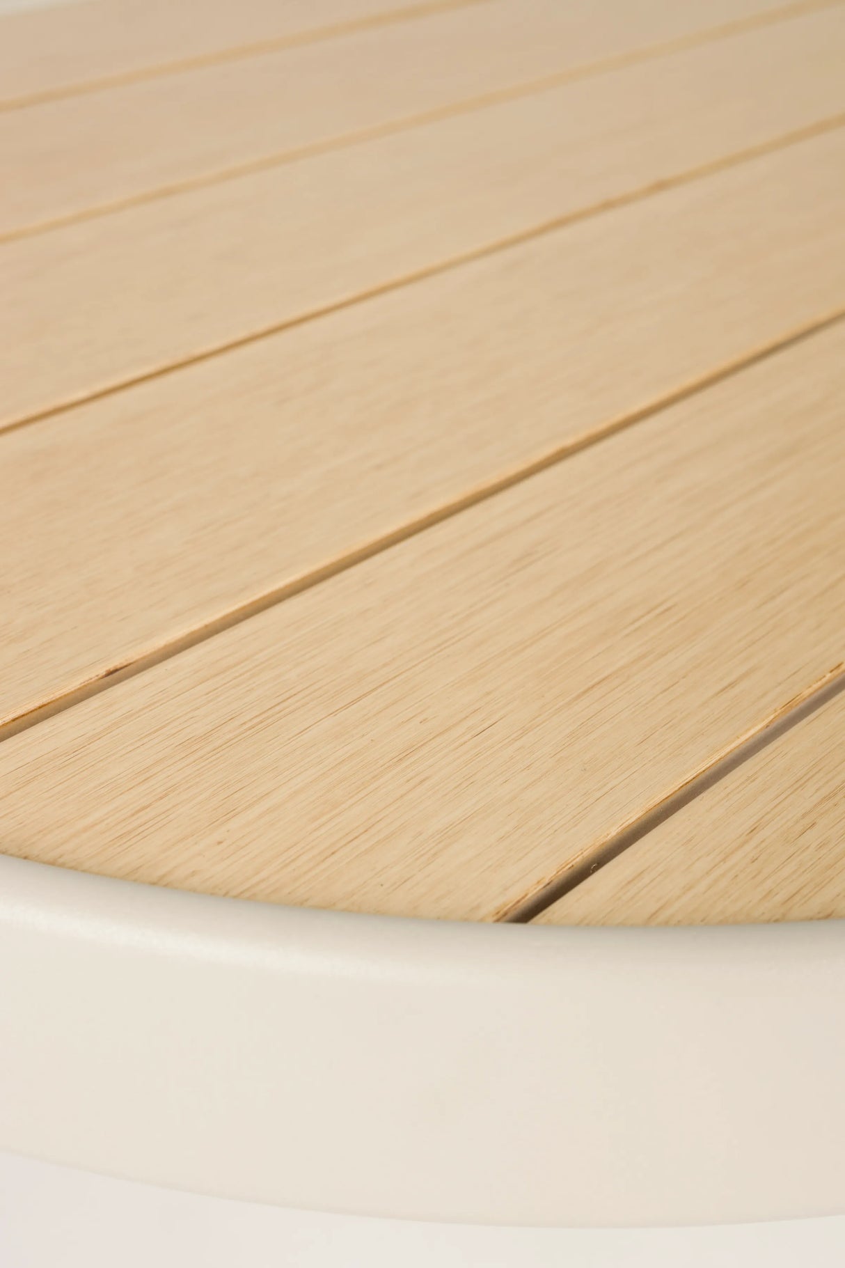 Vista Outdoor Couchtisch 63x110cm von Zuiver – Produktbild 1