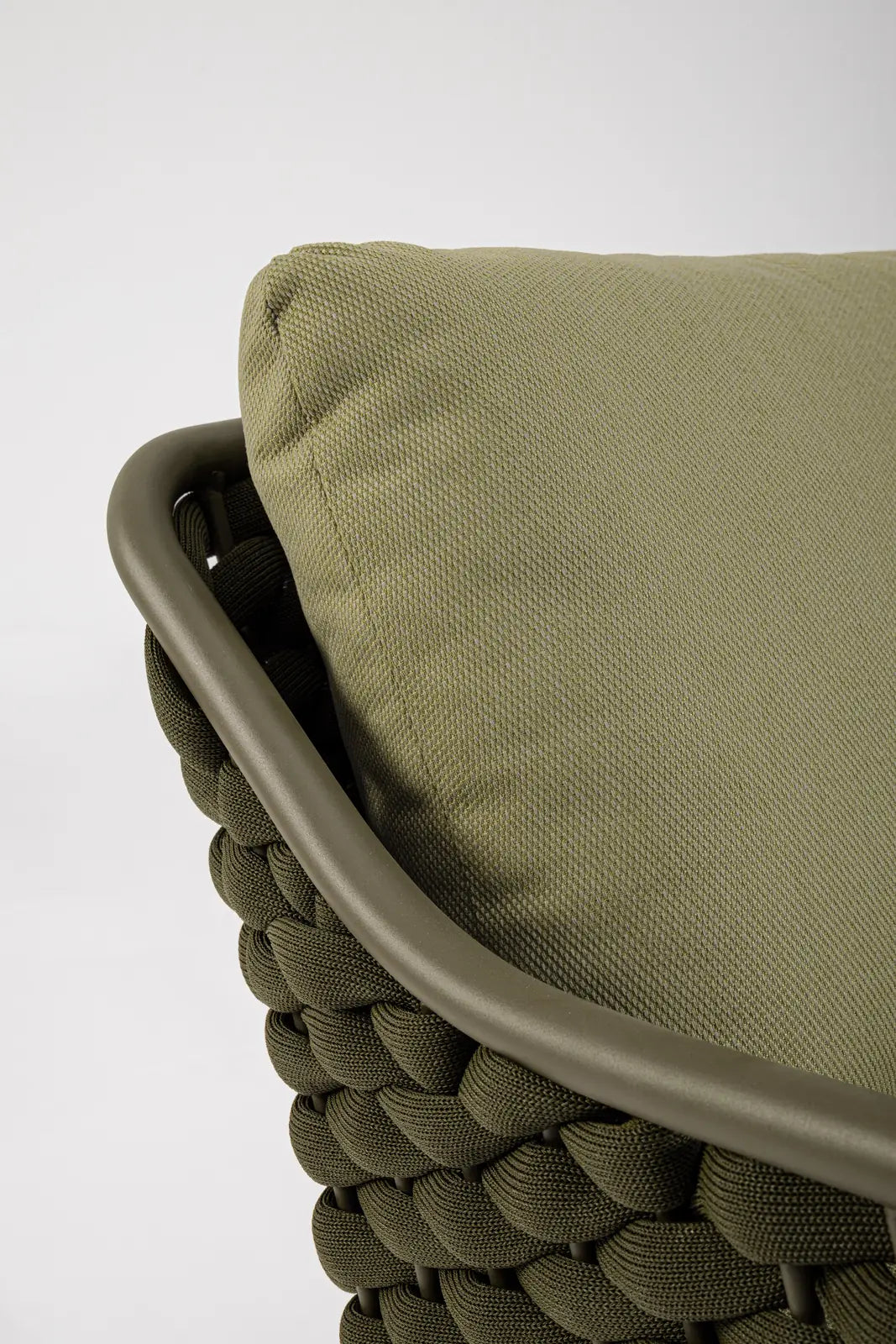 Garten-Sofa 2-Sitzer mit Kissen Everly Olive QS24 - ZEN ZONE Furniture