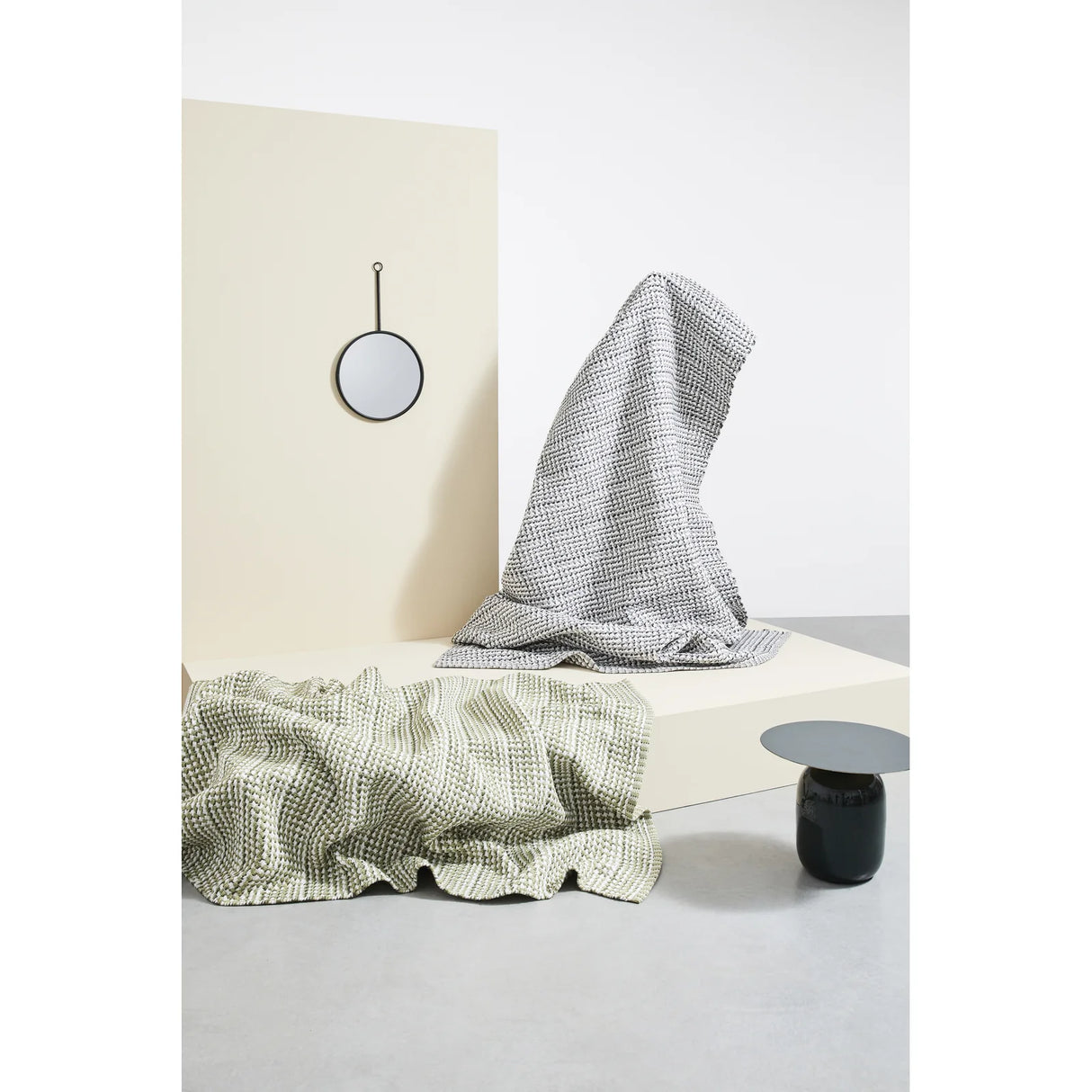 Beistelltisch 50x50 Nalima Dunkelgrün - ZEN ZONE Furniture