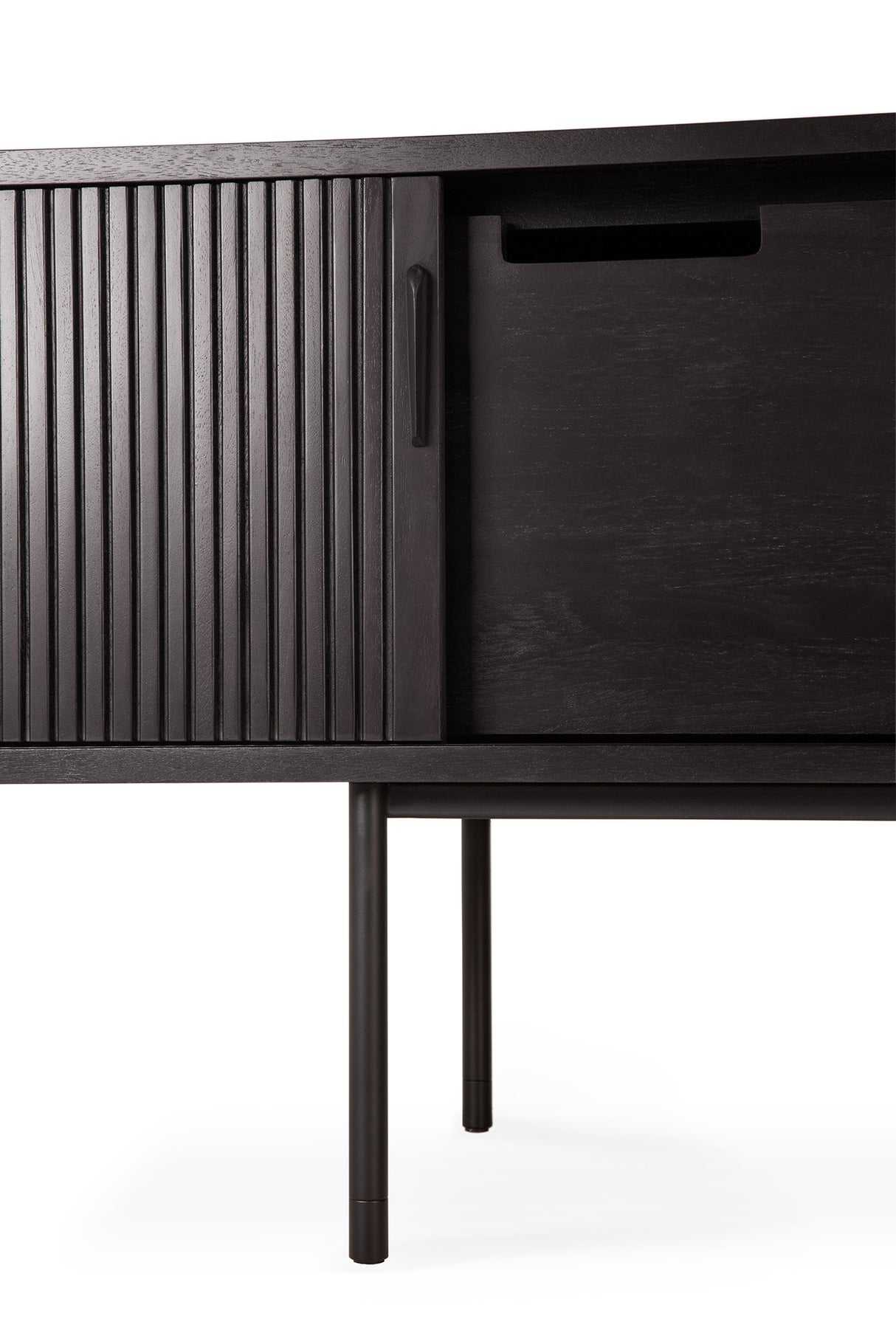 Roller Max TV-Schrank - lackiertes Teak - off black - 2 Schiebetüren - 1 Innenschublade - 242 x 45 x 56 cm - ZEN ZONE Furniture