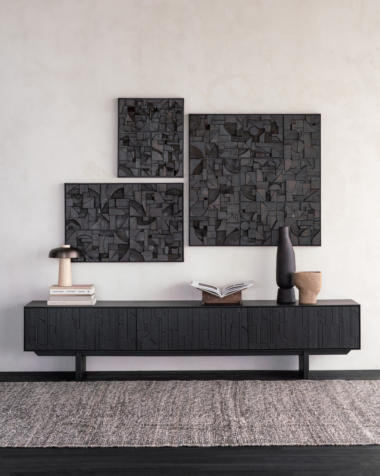 Mosaic TV-Schrank - lackiertes Teak - off black - 1 Klapptür - 2 Schubladen - 242 x 45 x 53 cm - ZEN ZONE Furniture
