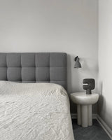 Beistelltisch Crown aus Faserbeton in Bone White, Hoch von 101 Copenhagen – Bild 4