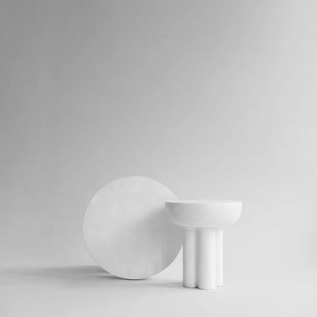 Beistelltisch Crown aus Faserbeton in Bone White, Hoch von 101 Copenhagen – Bild 9