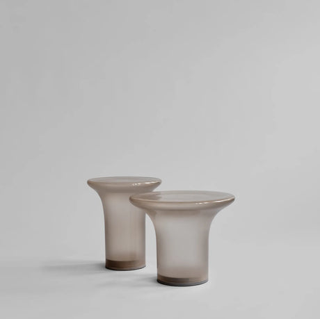 Beistelltisch Trumpet aus Glas in Smoked Desert, Niedrig von 101 Copenhagen – Bild 3