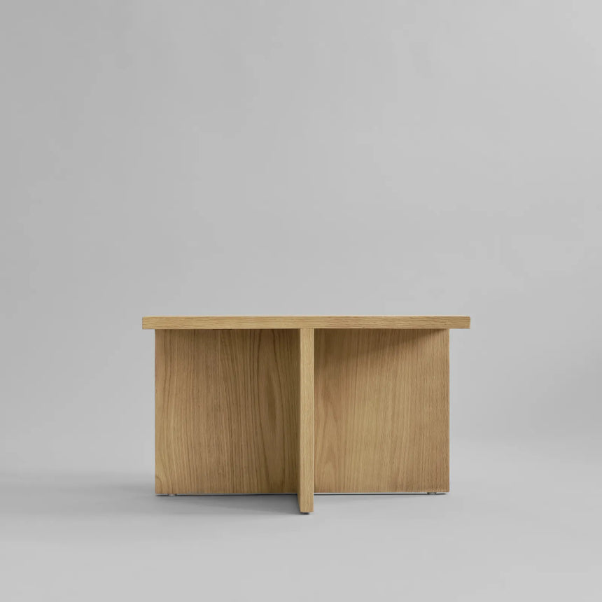 Brutus Couchtisch aus Eiche in Natural Oak von 101 Copenhagen – Bild 1