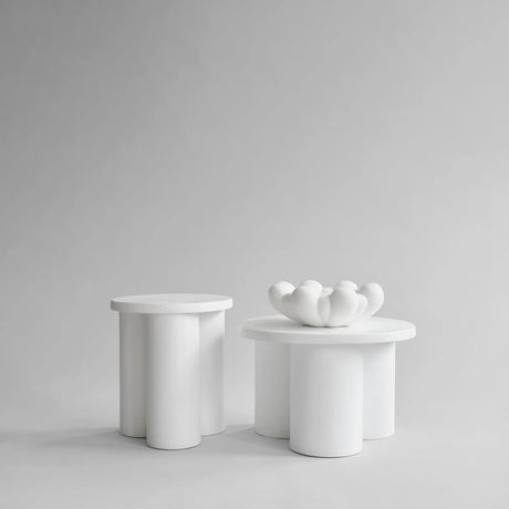 Couchtisch Big Foot, klein, aus Faserbeton in Bone White, 65×65×43 cm von 101 Copenhagen – Bild 4