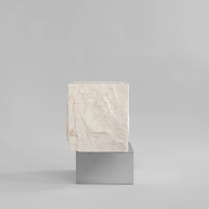 Couchtisch Temple aus Kalkstein in Chrome / Limestone, schmal, 32×33×55 cm von 101 Copenhagen – Bild 1