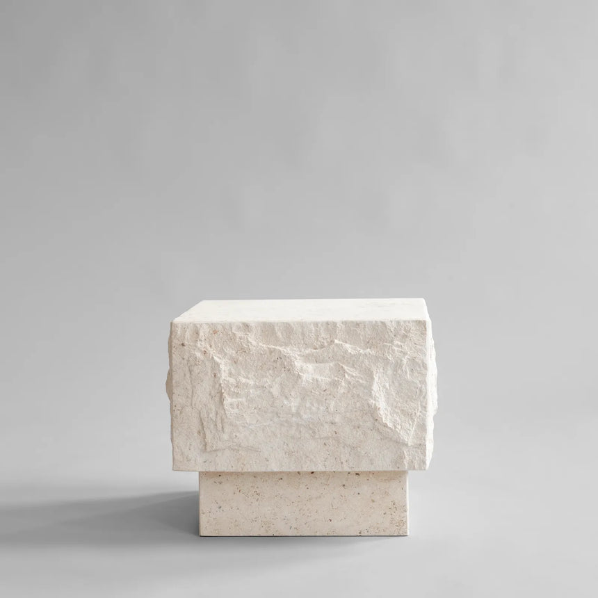 Couchtisch Temple aus Kalkstein, klein, 42x40x35 cm von 101 Copenhagen – Bild 8