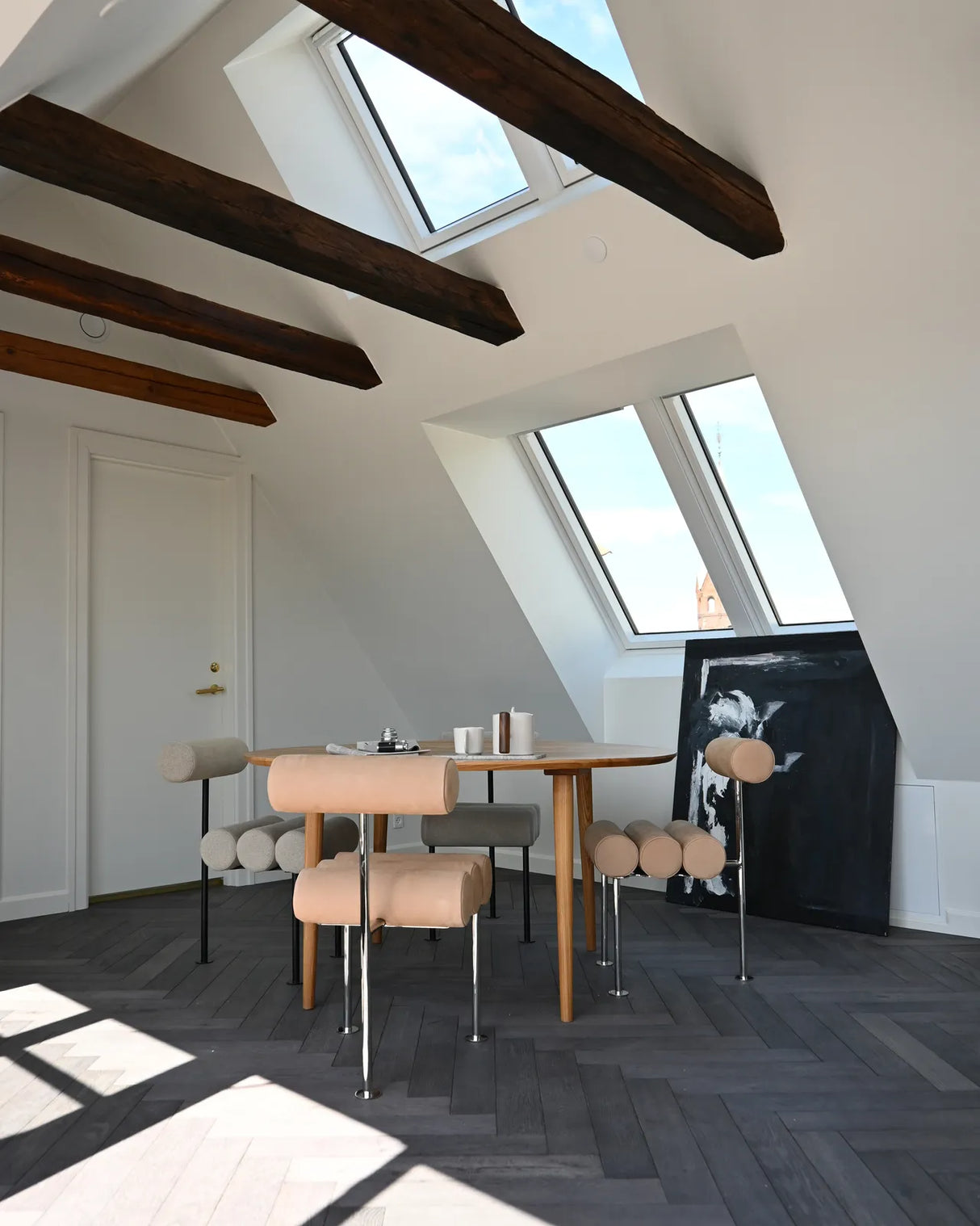 Essstuhl Hiro aus Edelstahl und Leder in Nubuck von 101 Copenhagen – Bild 2