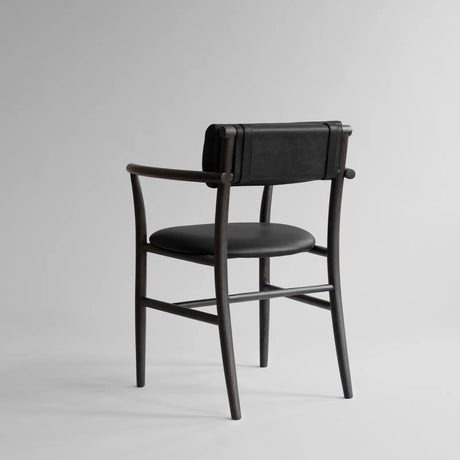 Essstuhl Nama aus Eiche, Polsterung aus Anilinleder, mit Armlehne, in Coffee Black von 101 Copenhagen – Bild 6