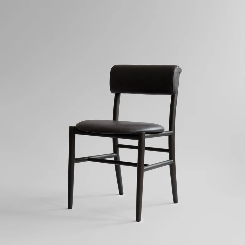 Essstuhl Nama aus Eiche in Coffee Black, gepolstert mit Anilinleder schwarz von 101 Copenhagen – Bild 4