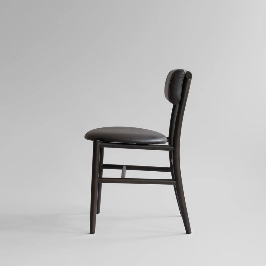 Essstuhl Nama aus Eiche in Coffee Black, gepolstert mit Anilinleder schwarz von 101 Copenhagen – Bild 5