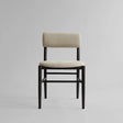 Essstuhl Nama aus Eiche in Coffee Black, gepolstert mit Linen von 101 Copenhagen – Bild 1