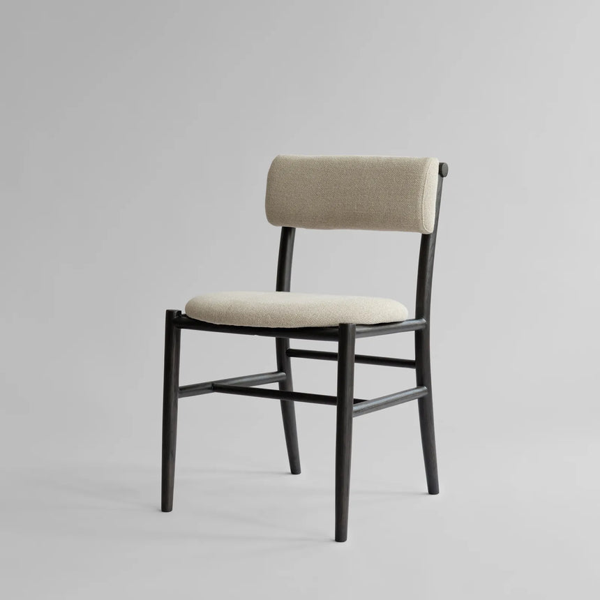 Essstuhl Nama aus Eiche in Coffee Black, gepolstert mit Linen von 101 Copenhagen – Bild 3