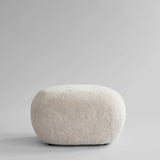 Pouf Toe aus Schaffell in Sandshell von 101 Copenhagen – Bild 1