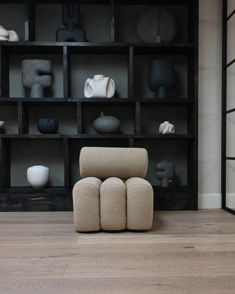 Sessel Foku aus Bouclé in Smoked Sand von 101 Copenhagen – Bild 3