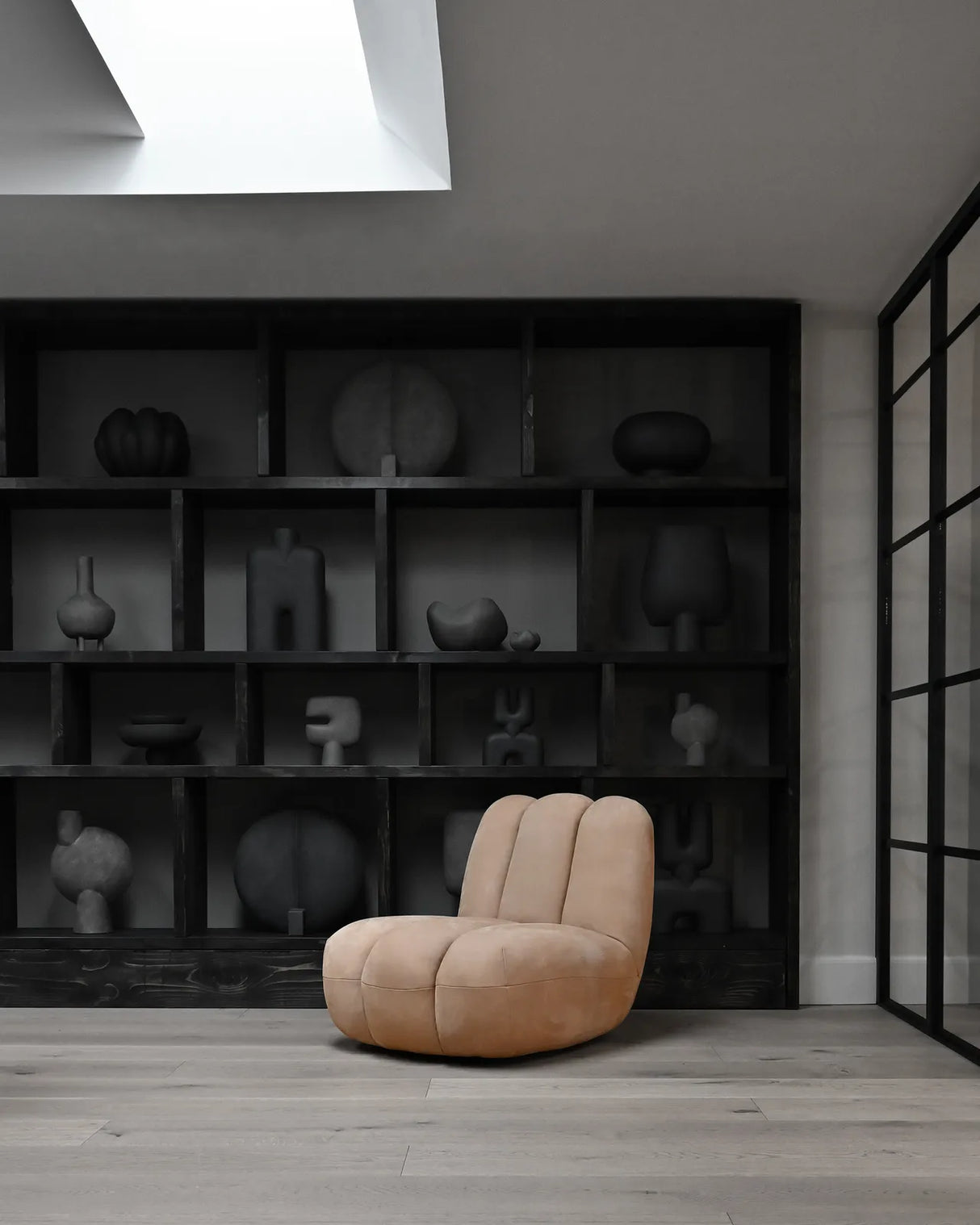 Sessel Toe aus Nubukleder, 80x70x72 cm von 101 Copenhagen – Bild 9