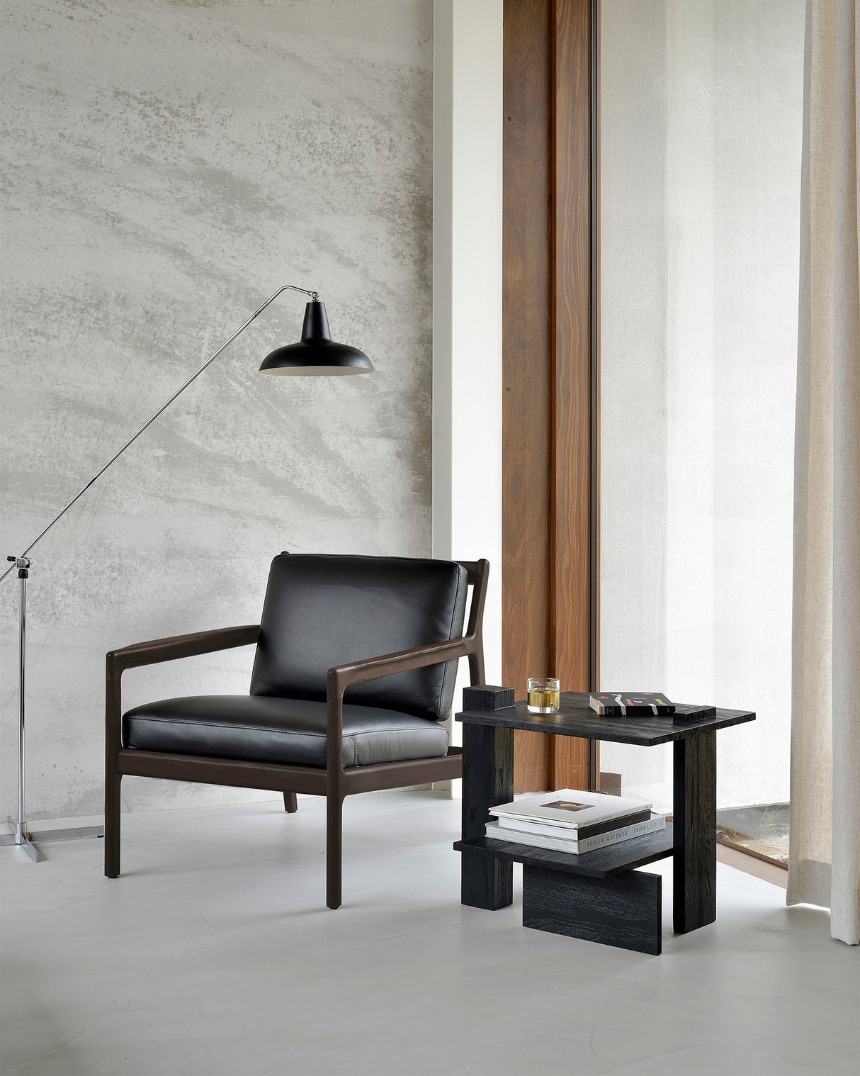 Abstract Beistelltisch - lackiertes Teak - schwarz - rechteckig - 56 x 52 x 49 cm - ZEN ZONE Furniture