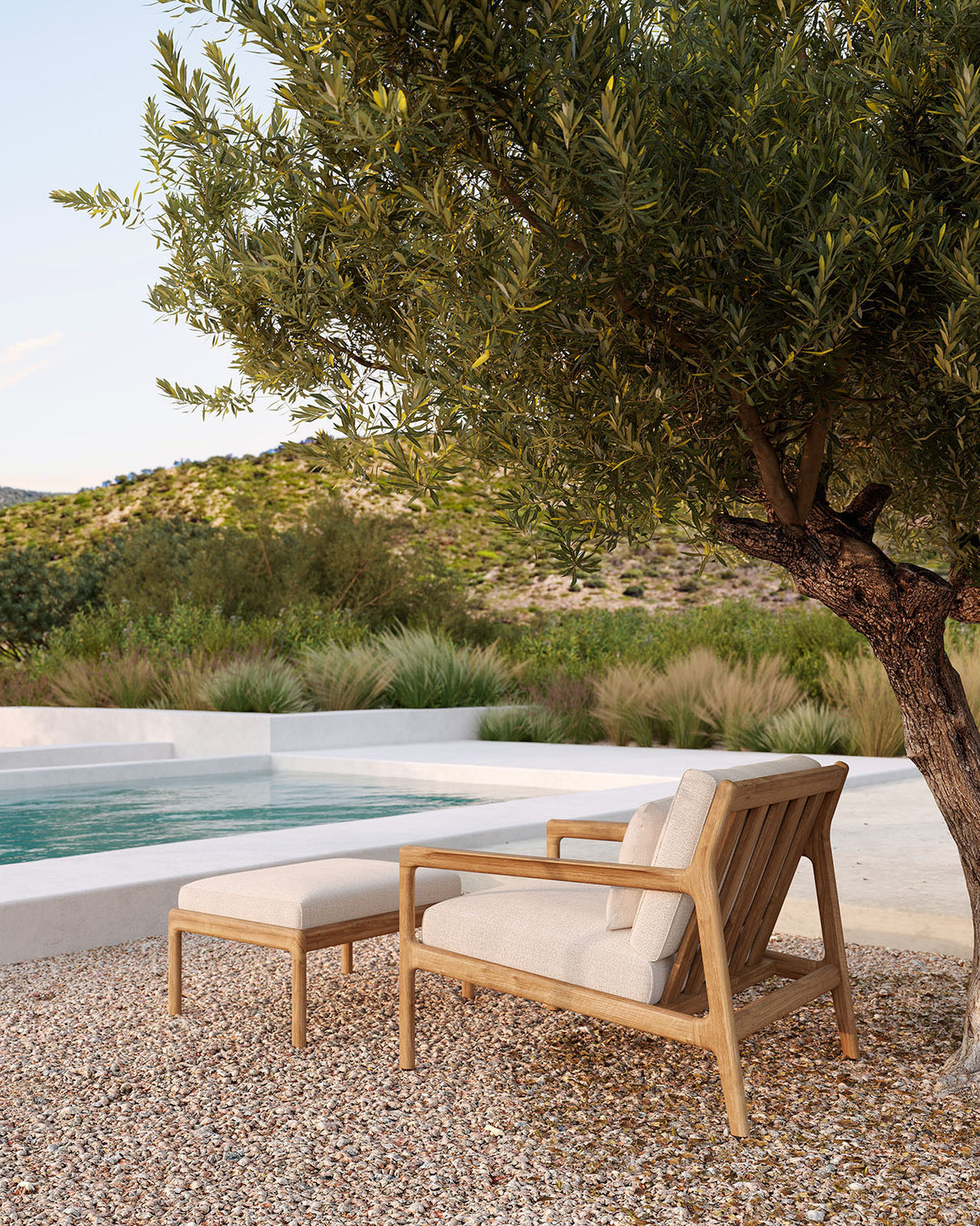 Jack Gartenhocker - Teak - Off White Stoff - 71 x 54 x 41 cm - ZEN ZONE