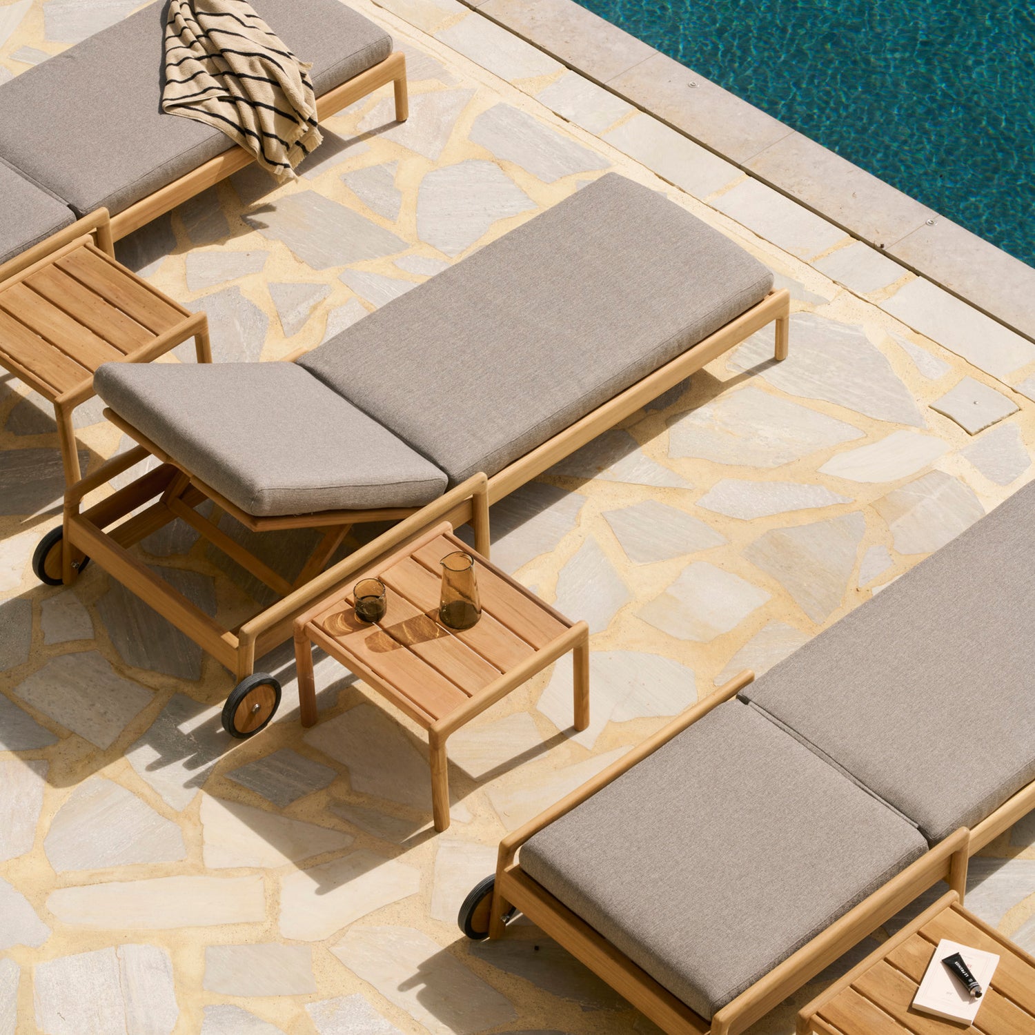 Jack Gartenliege verstellbar - Teak - Mocha Stoff - 216 x 84 x 34 cm - ZEN ZONE Furniture