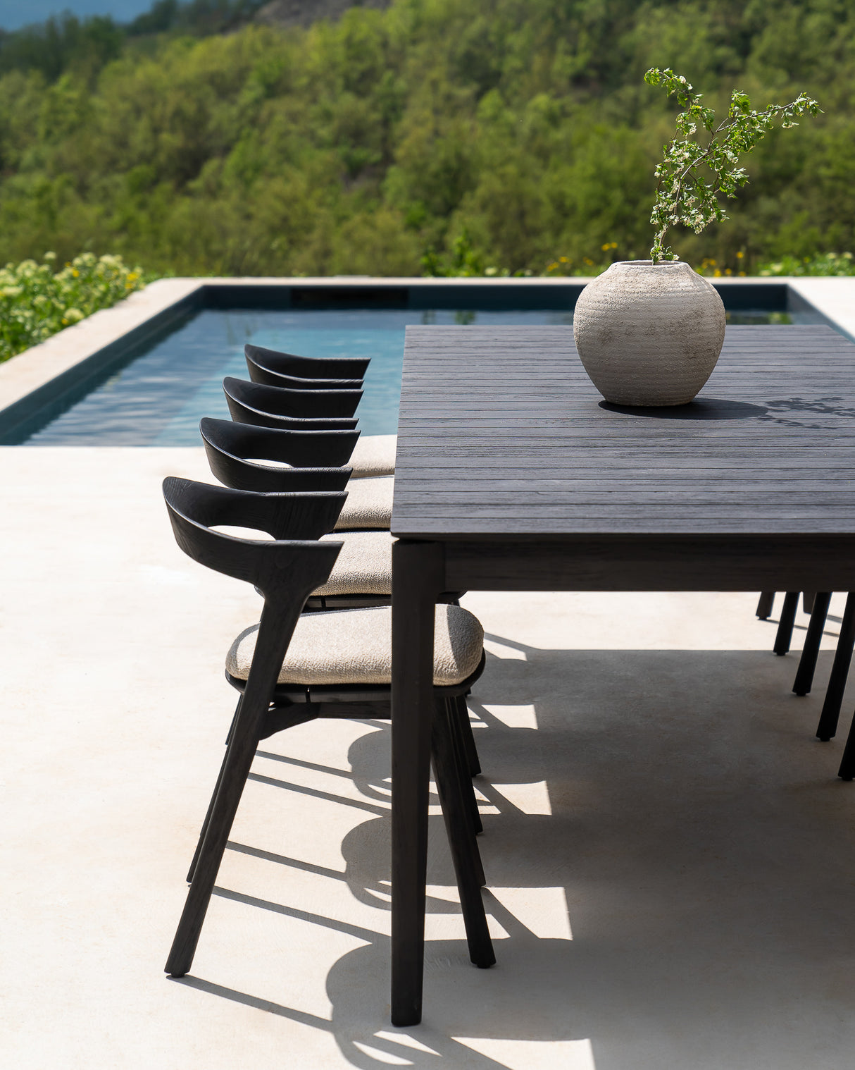 Bok Gartenstuhl - lackiertes Teak - schwarz - Naturstoff - 50 x 54 x 76 cm - ZEN ZONE