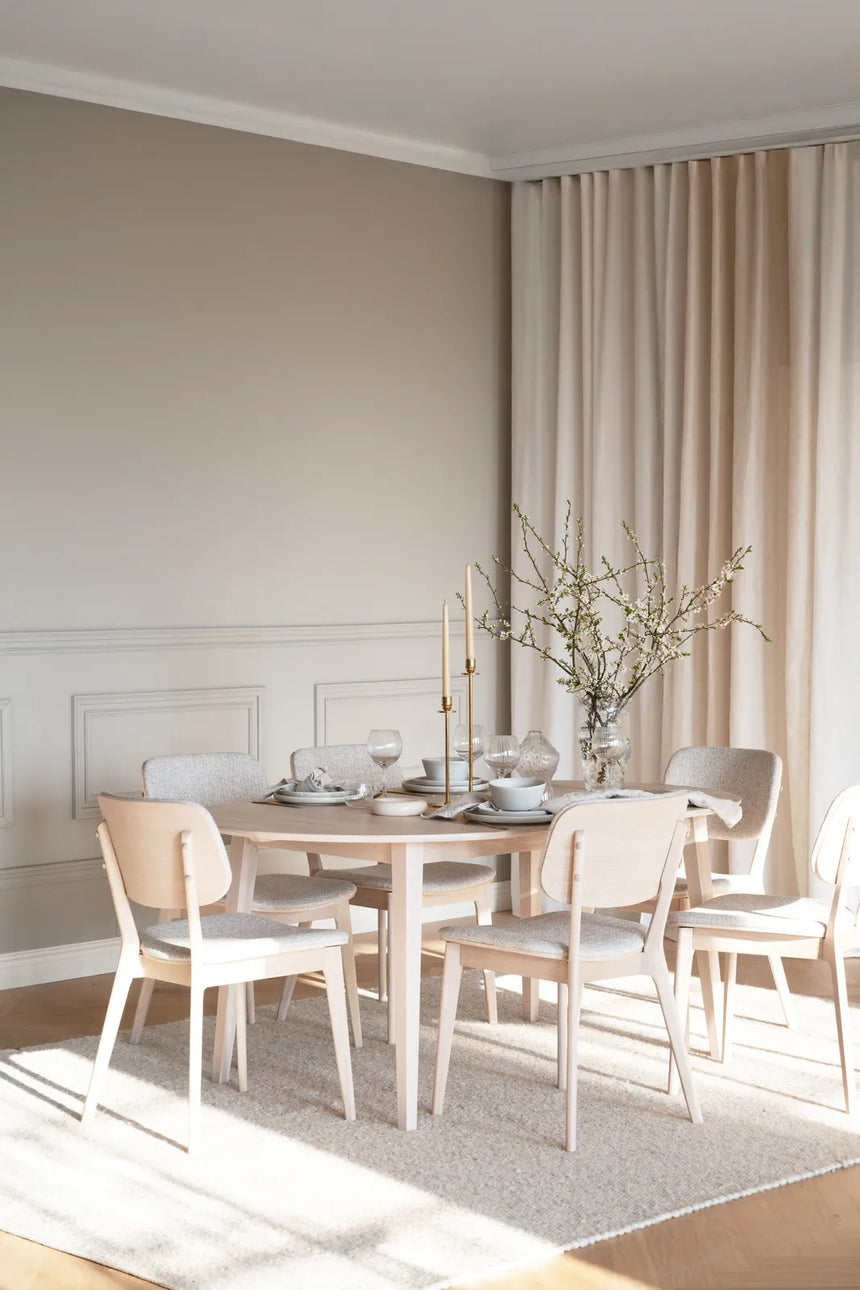 BARRETT Essstuhl massive Eiche, 58x47x83 cm - ZEN ZONE Furniture