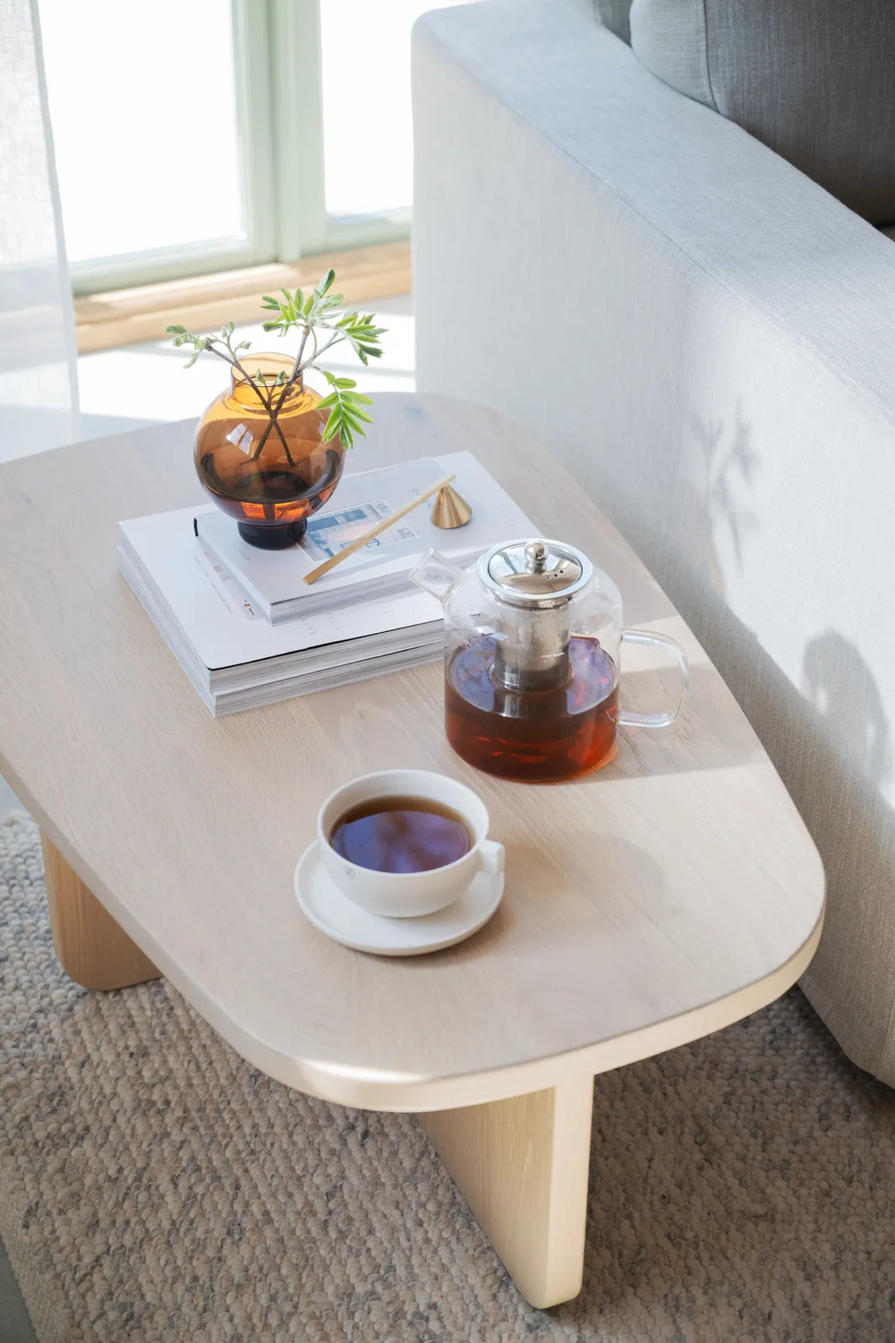 BILLINGS Couchtisch aus Eiche Weiß pigmentiert 89x59x34cm - ZEN ZONE Furniture
