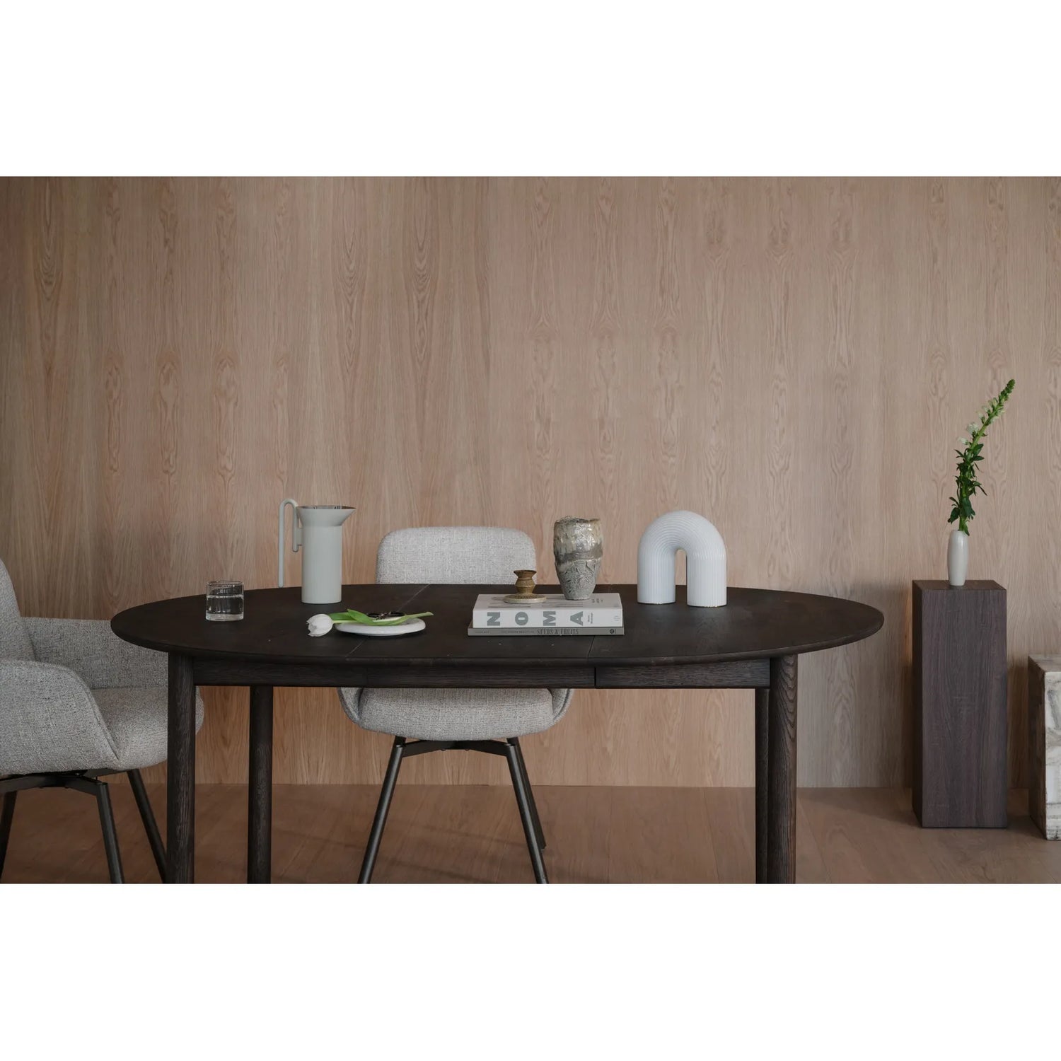 DERRYMORE Esstisch aus massiver Eiche, 120x120x75 cm - ZEN ZONE Furniture