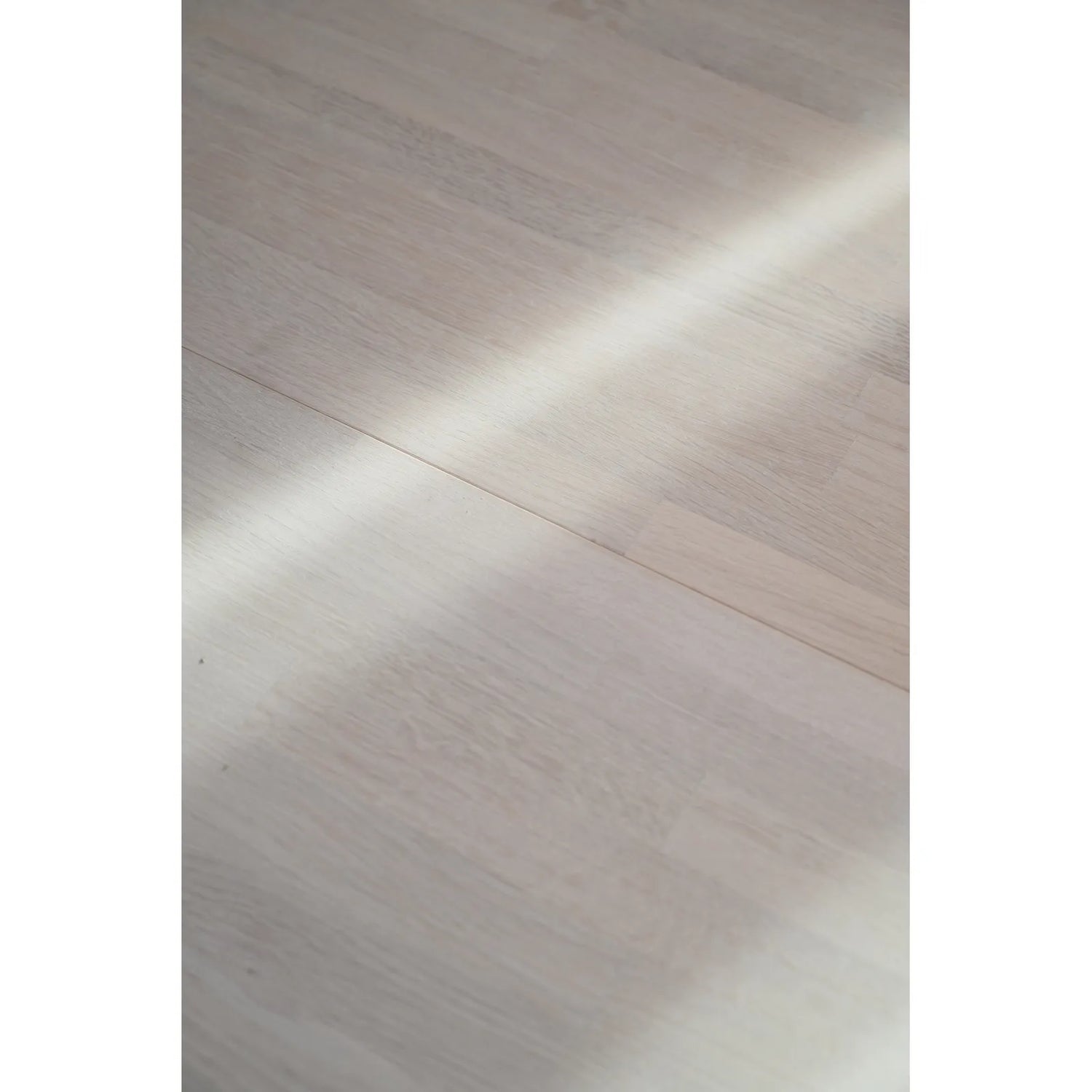 CLAPPERTON Esstische aus massiver Eiche, 140x140x75 cm - ZEN ZONE Furniture