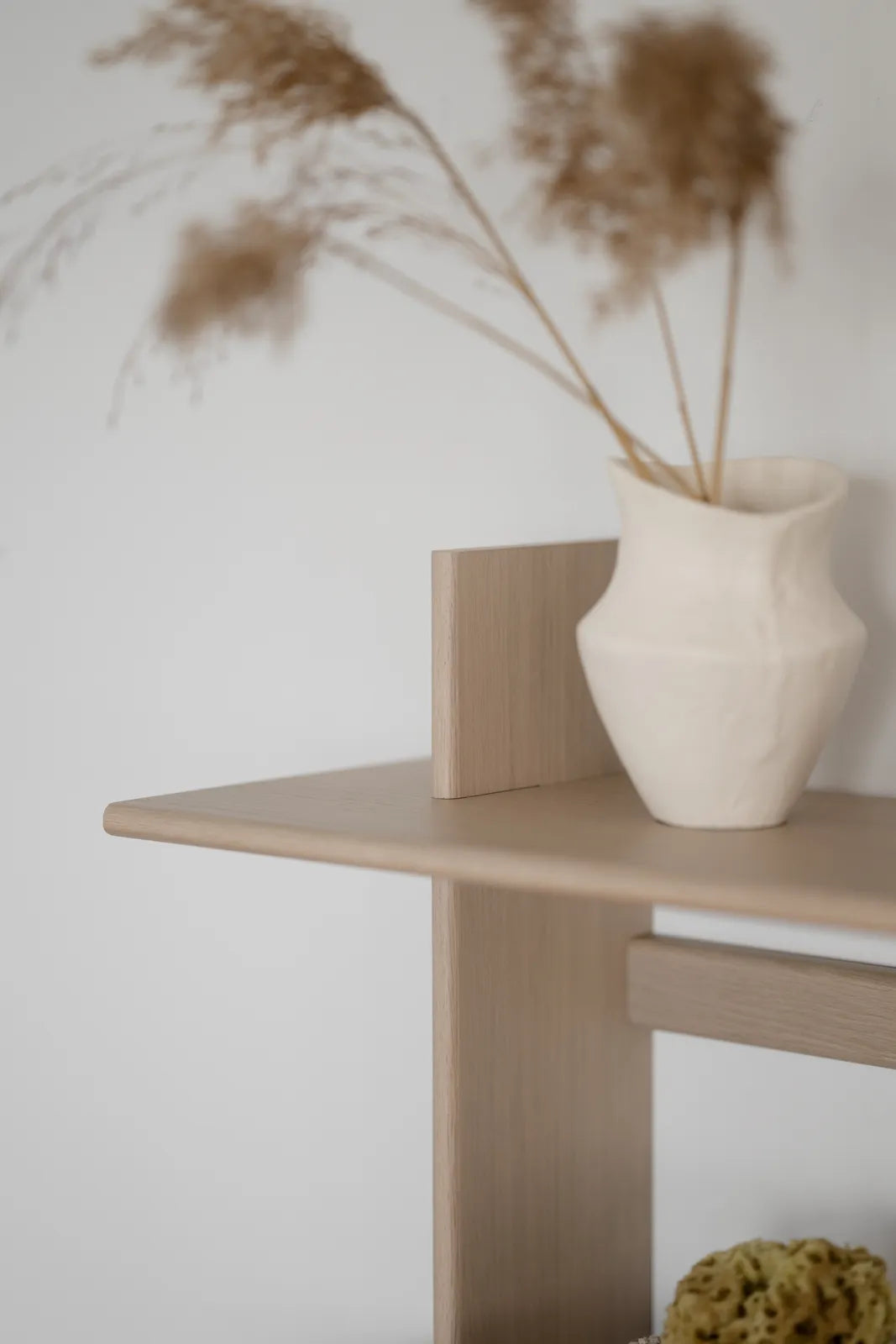 WESTLOCK shelf made of white pigmented oak 25x75x48cm
