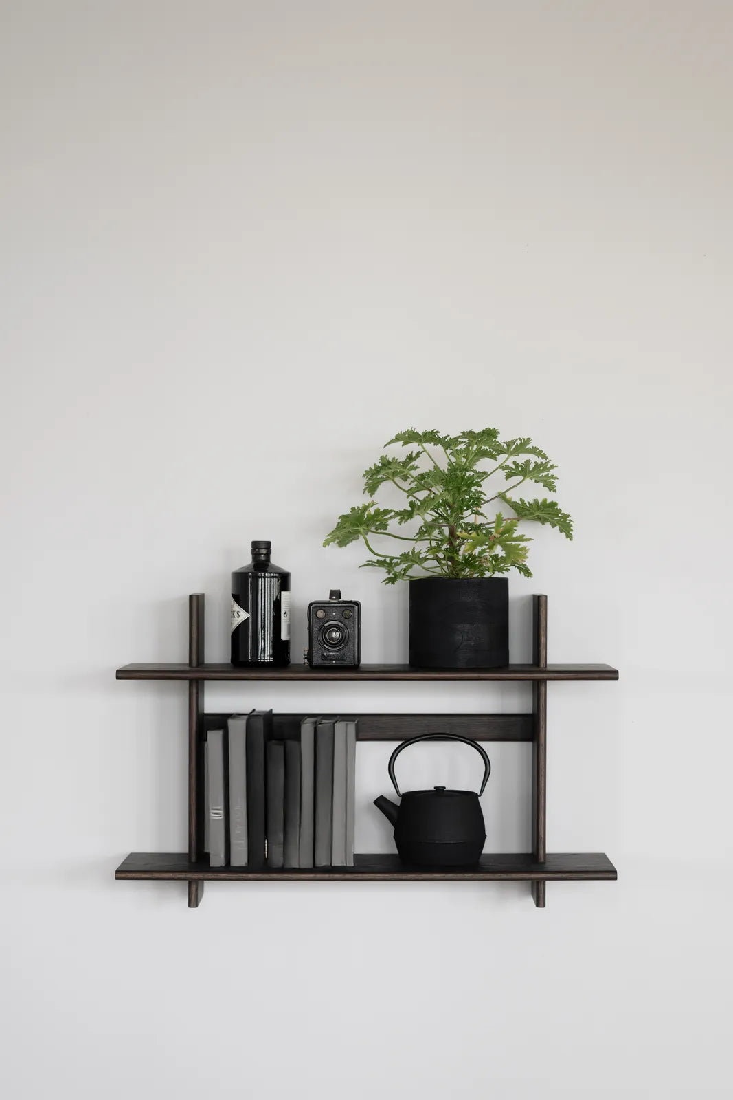 WESTLOCK shelf made of brown oak 25x75x48cm