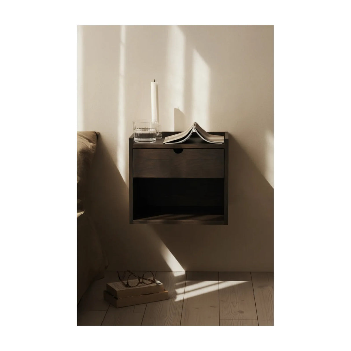 HILLMOND Nachttisch aus Eichenfurnier in Braun, 40x27x36 cm - ZEN ZONE Furniture