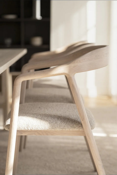 Essstuhl DILLON aus beigem, strapazierfähigem Textil, Verona #173 medium beige - ZEN ZONE Furniture