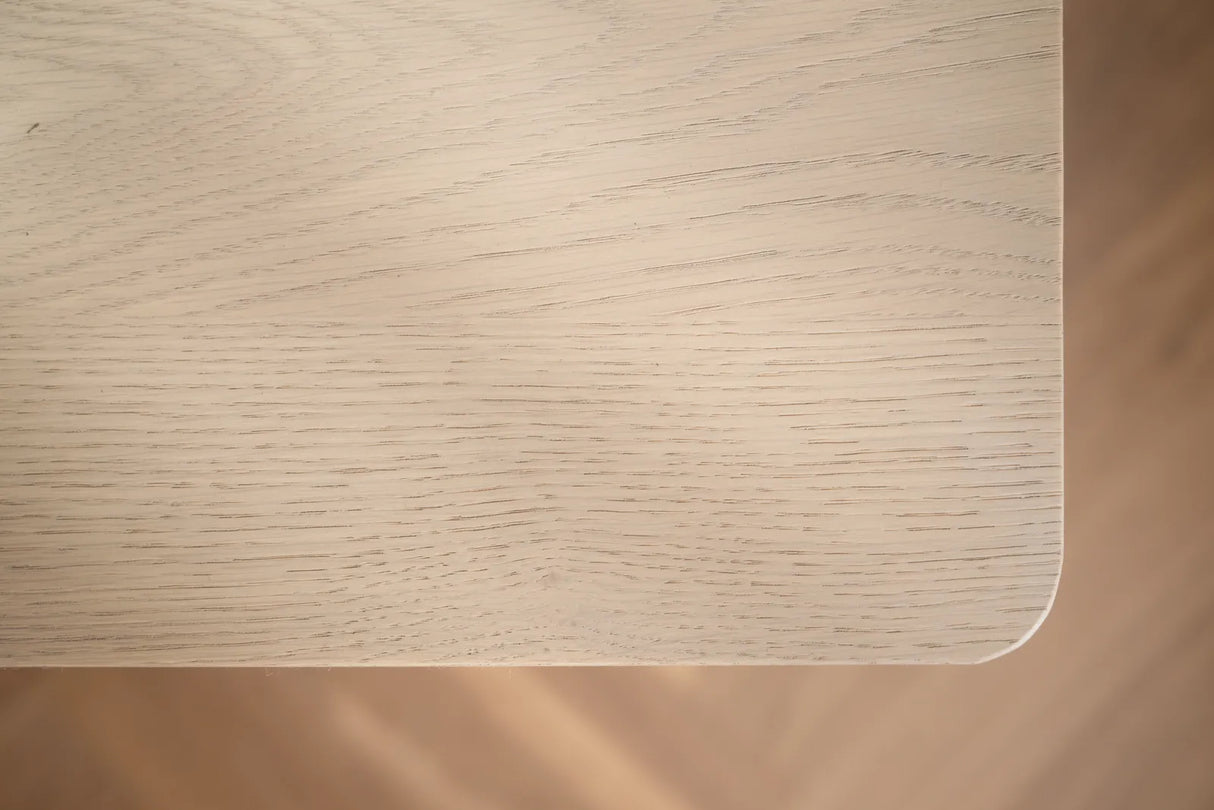 Buffet MELSTONE en chêne pigmenté blanc 40x180x70cm