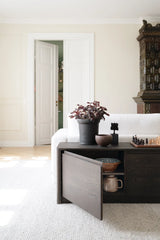Buffet MELSTONE en chêne brun 40x180x50cm