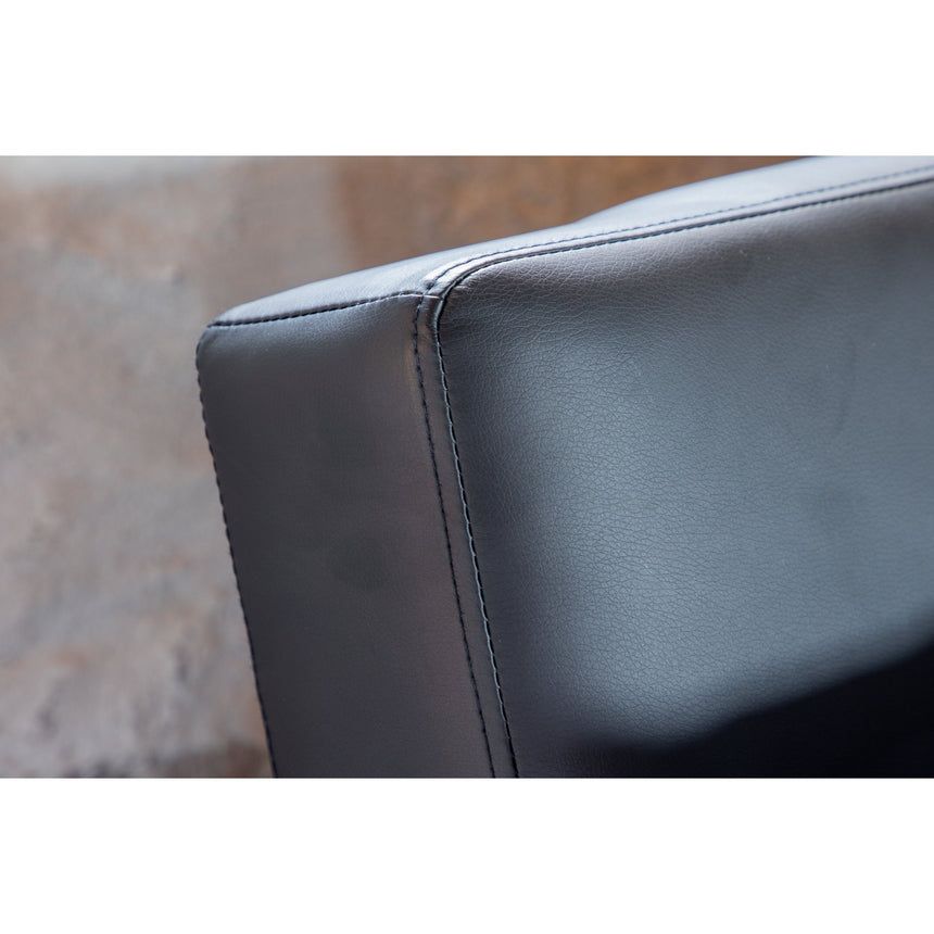 Bodil Sofabett - Schwarz / Schwarz PU - ZEN ZONE Furniture