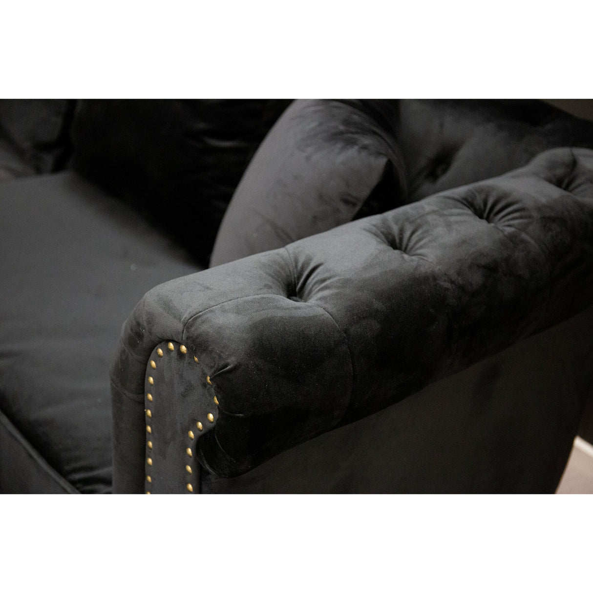 Velvet 3-Sitzer Sofa - Schwarzer Samt - ZEN ZONE Furniture