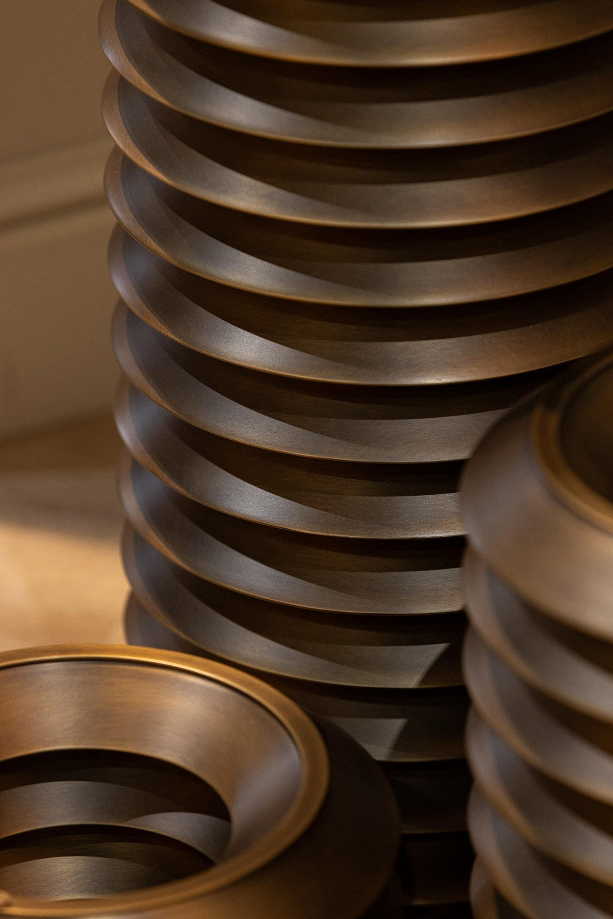 ROJI Stehleuchte - ZEN ZONE Furniture