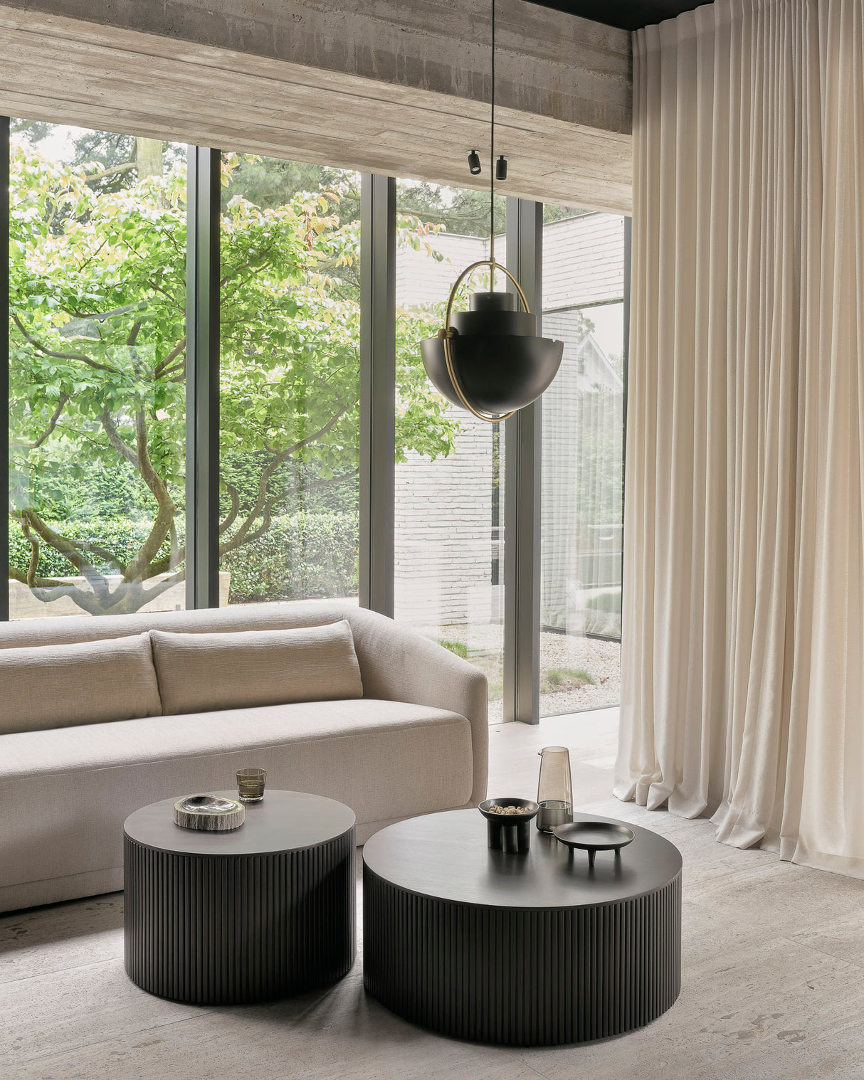 Couchtisch - lackiertes Mahagoni - dunkelbraun - rund - abnehmbare Abdeckung Roller Max - 80cm - ZEN ZONE Furniture