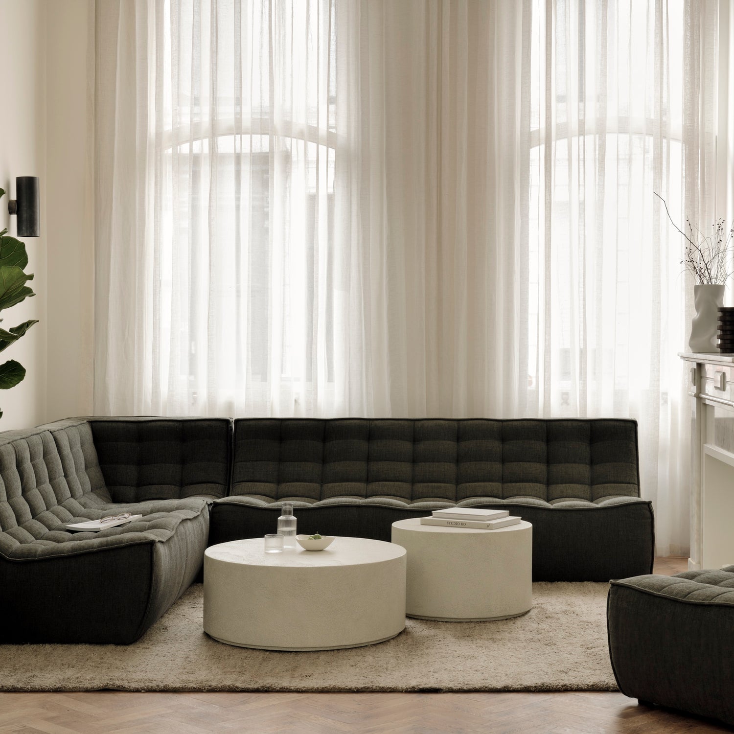 Elements Couchtisch 80x80cm - Mikrozement - Off-White - rund - ZEN ZONE