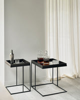 Tray Beistelltisch - lackiertes Holz - schwarz - quadratisch - S - Tablett nicht enthalten - 39 x 39 x 50 cm - ZEN ZONE Furniture