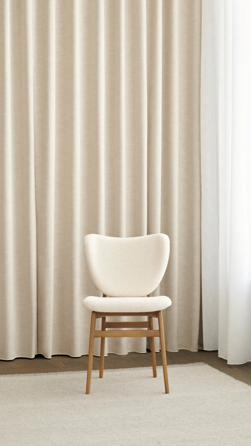 Essstuhl Elephant aus Massivholz Eiche, ungepolstert, 47×53×80,5 cm - ZEN ZONE Furniture