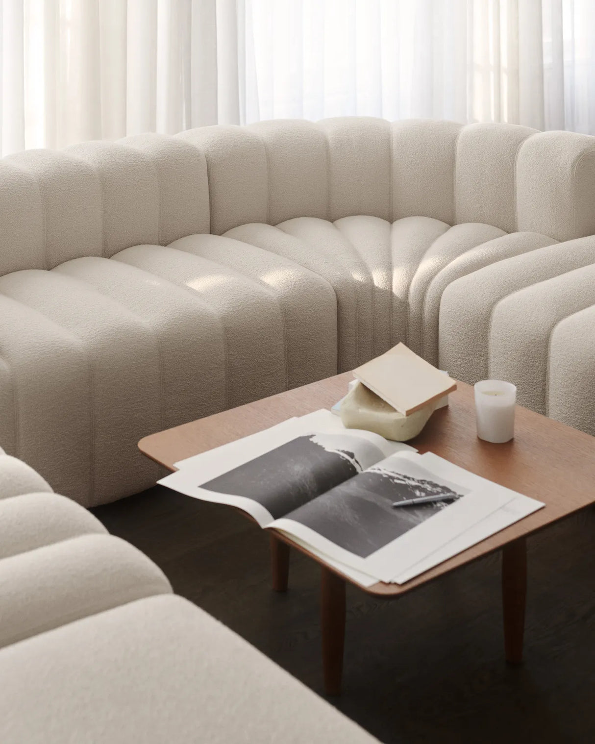 Couchtisch Oku aus Eiche, 80×80×35,5 cm - ZEN ZONE Furniture