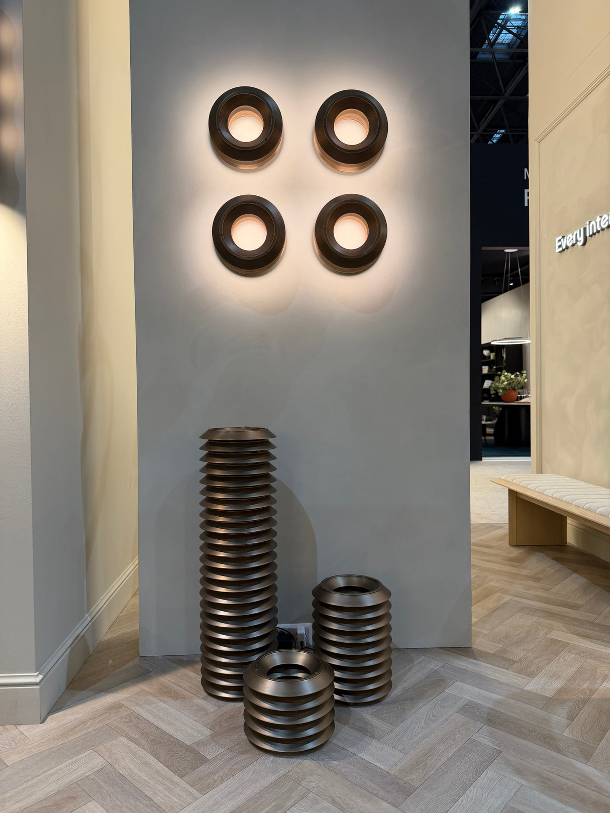 ROJI Stehleuchte - ZEN ZONE Furniture