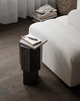 Beistelltisch Quartz aus Beton, 26×26×56 cm - ZEN ZONE Furniture