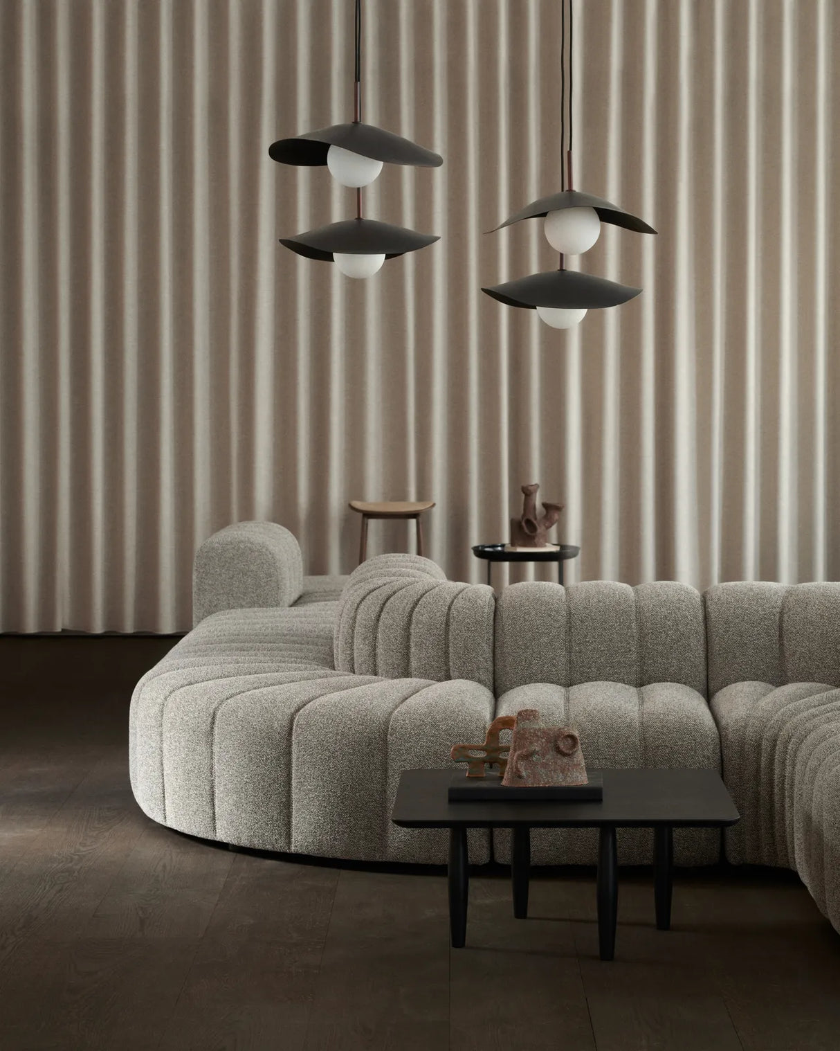 Hängelampe Fuji aus Aluminium in Burned Black