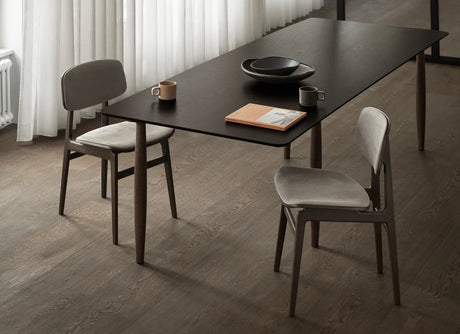 Esstisch Oku aus Eichenfurnier und Massivholz Eiche, 250×95×74 cm - ZEN ZONE Furniture